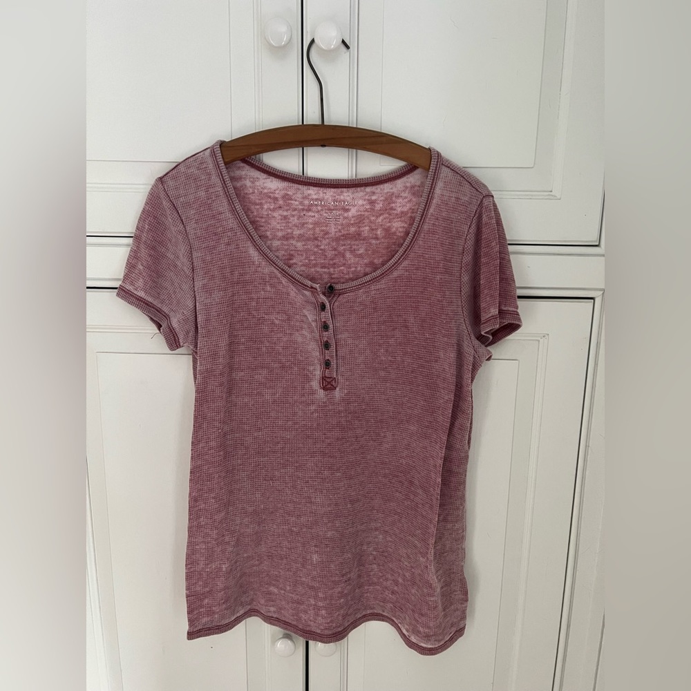 American eagle, Henley t-shirt, size small